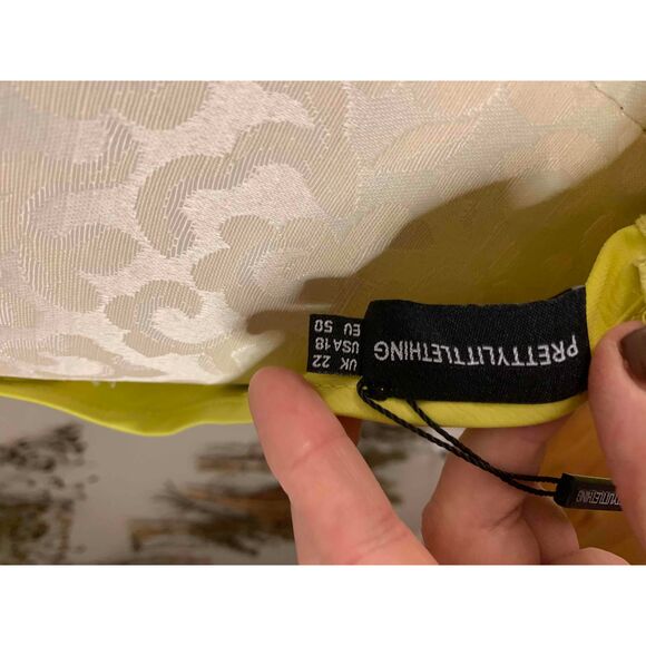 NWT Pretty Little Thing Chartreuse Corset Top Boning Zippered Back Plus Size 18 - Picture 7 of 11